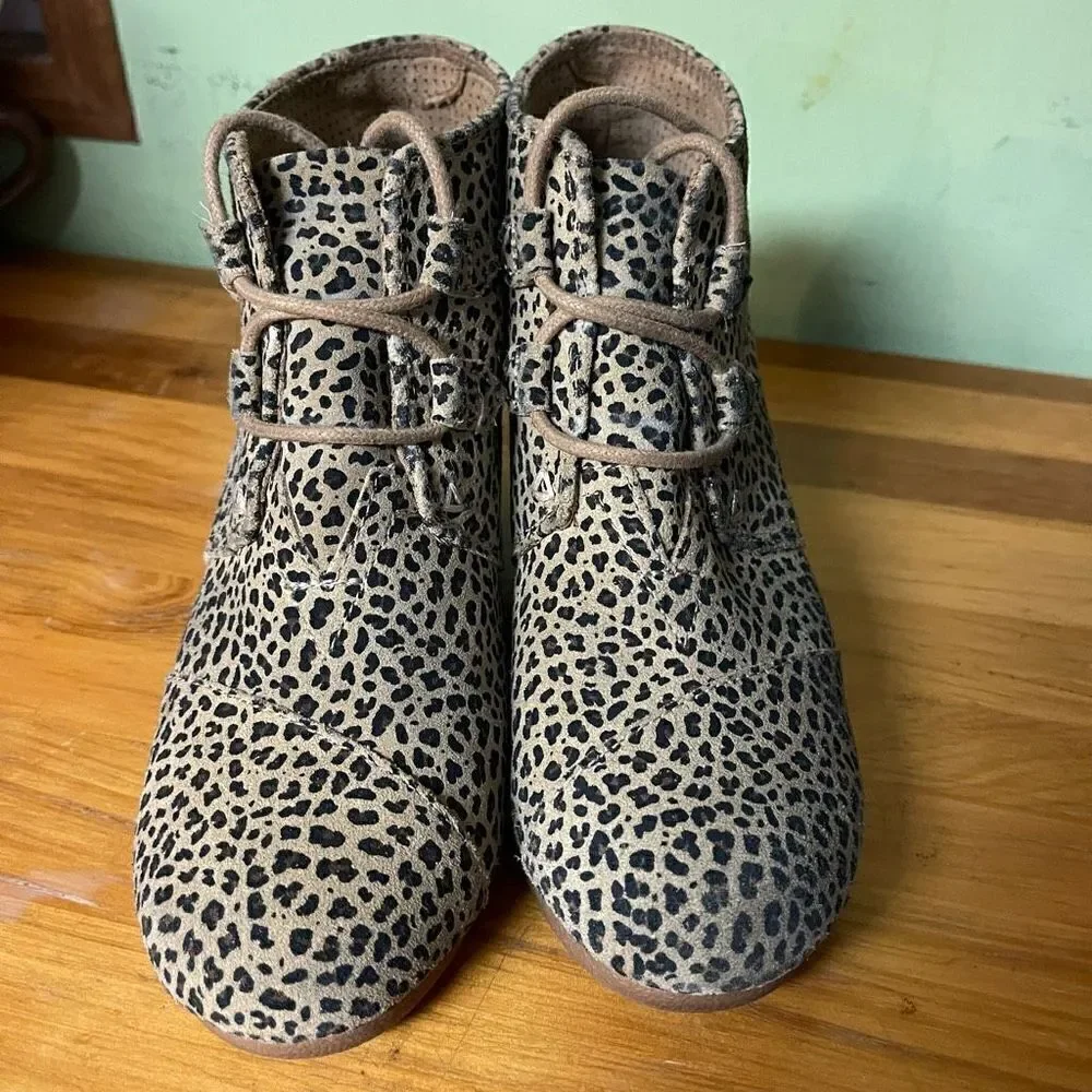Toms Kala Desert Cheetah Suede Boots Wedge